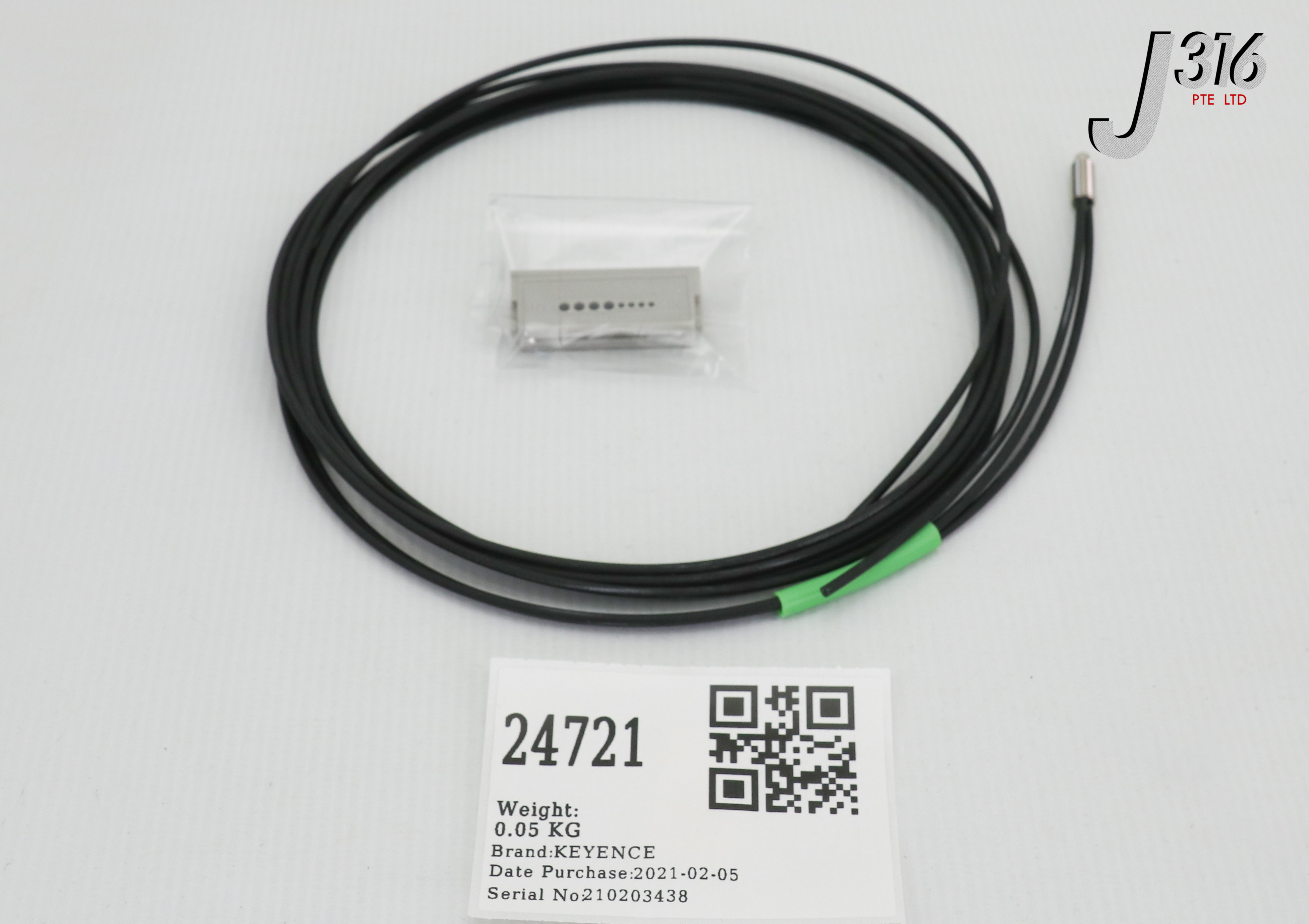 ￥￥￥ 24721 KEYENCE FIBER OPTIC AMPLIFIER SENSOR (NEW) FU-67V | eBay